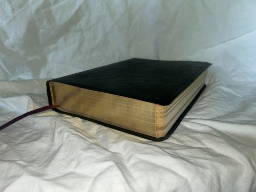 NICE The MacArthur Study Bible New American Standard Bible Updated Ed Bonded - Picture 7 of 14