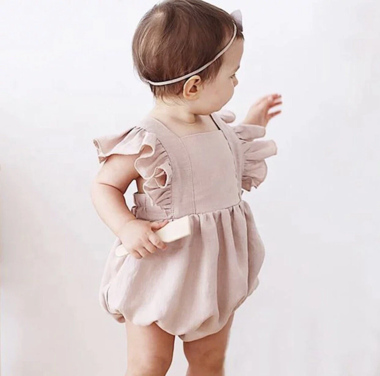 Baby and toddler clothing- Girls Squared Collar Ruffles Linen Romper