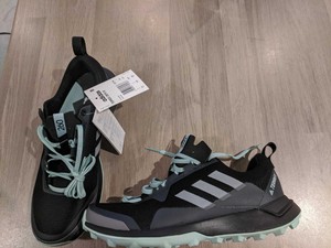 adidas terrex 260