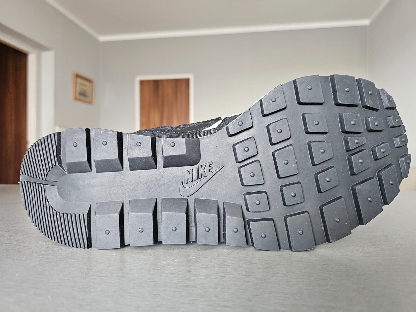 SACAI X NIKE Nike Vaporwaffle x Jean Paul Gaultier x Sacai nere EU42