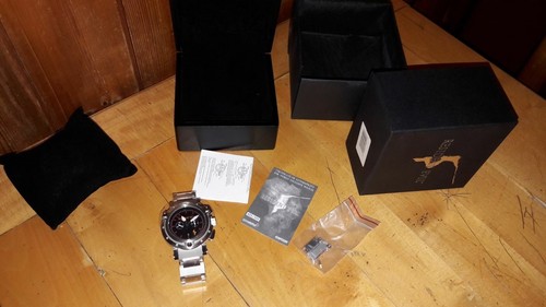 Resident Evil Biohazard 5 Montre Limited Edition Watch N 025/555 Nouveau Scellé - Afbeelding 1 van 1