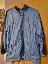 K-way Regenjacke, Gr. 176, Blau, Winddicht, Verschweißte Nähte, Mit Stopper