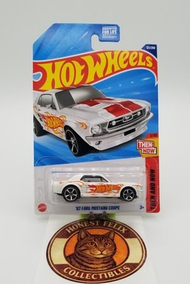 2025 Hot Wheels '67 Ford Mustang Coupe #121 White