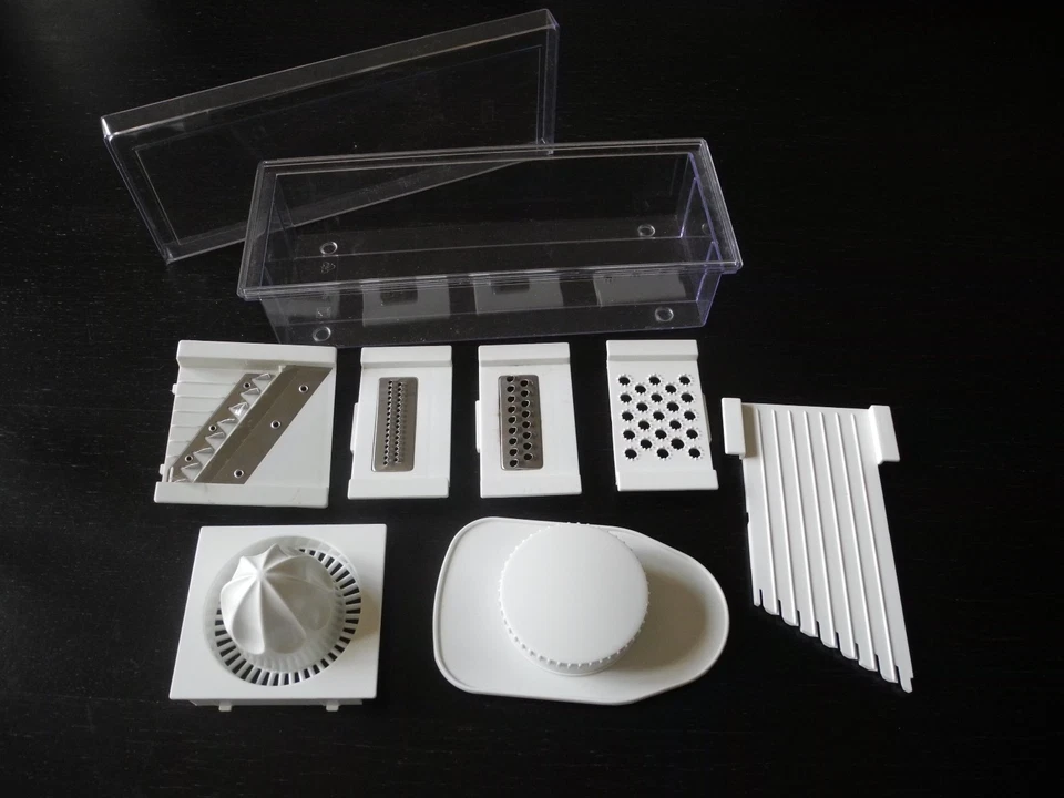 TCM Allzweck-Reibe - 6 auswechselbare Einsätze & Auffangbehälter