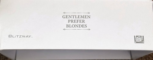 BLITZWAY MARILYN MONROE FIGURE GENTLEMEN PREFER BLONDES GOLD DRESS MIB - Picture 7 of 9