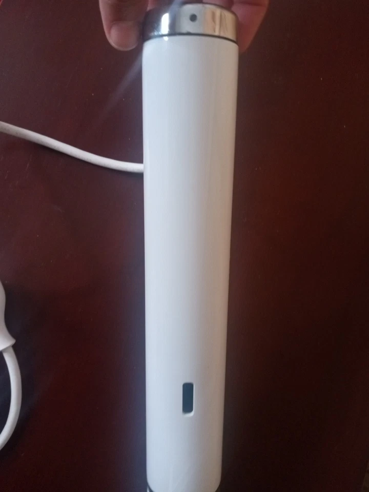 Joule Sous Vide By ChefSteps WiFi Slow Immersion Cooker 1100W PI48L600 - Image 4 of 4