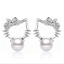HELLO KITTY Crystal PEARL STUD Earrings GIFT