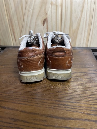 Women's Skechers Casual Athletic Shoe - Brown w/ White Stripes - Size 8 - Picture 6 of 8