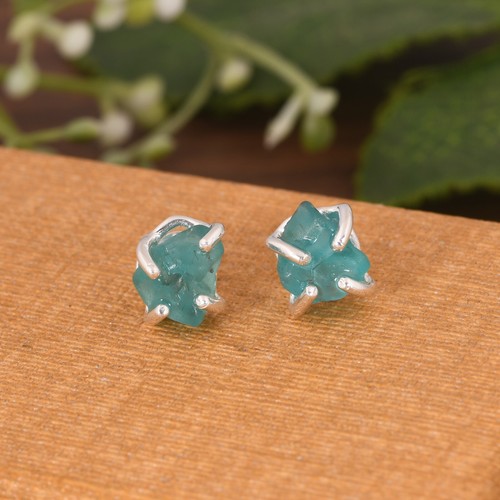 Natural Apatite Rough Gemstone 925 Sterling Silver Stud Earrings For Girls - Bild 1 von 8