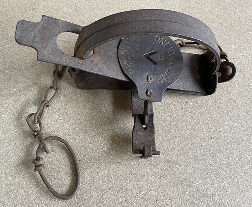 Vintage 1909 #4 Oneida Jump Trap Oneida Community NY Patent Date February 16, 09 - Picture 2 of 10