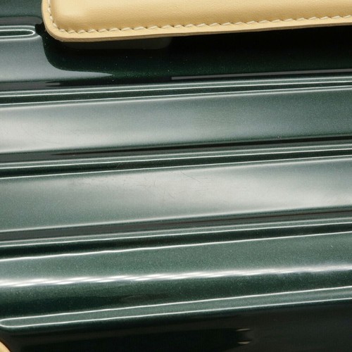 Rimowa Beauty Case 870.38.41.0 Green x Beige 13L TSA Lock Luggage Carry on Used - Picture 7 of 8