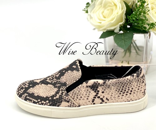 A New Day Reese Slip On Sneaker Size 6 Casual Shoe Snake Print Memory Foam - Picture 4 of 9