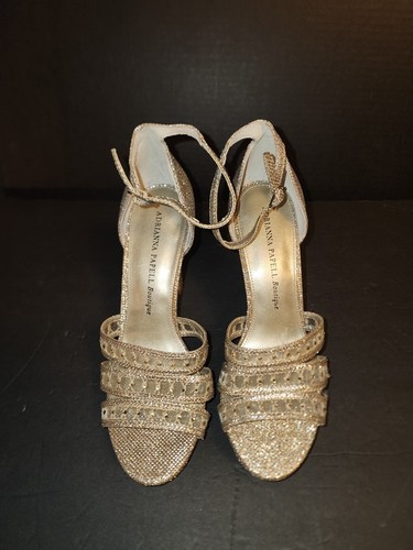 Adrianna Papell Gold Sparkly Heels Women's Size 8 - Picture 3 of 9