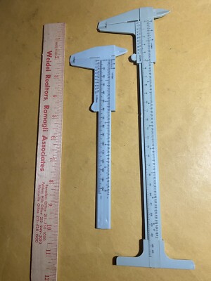 2 Pc Plastic Vernier Calipers 6  And 8  , 4-3/4  And 7-1/2  Openings Sae ,metric