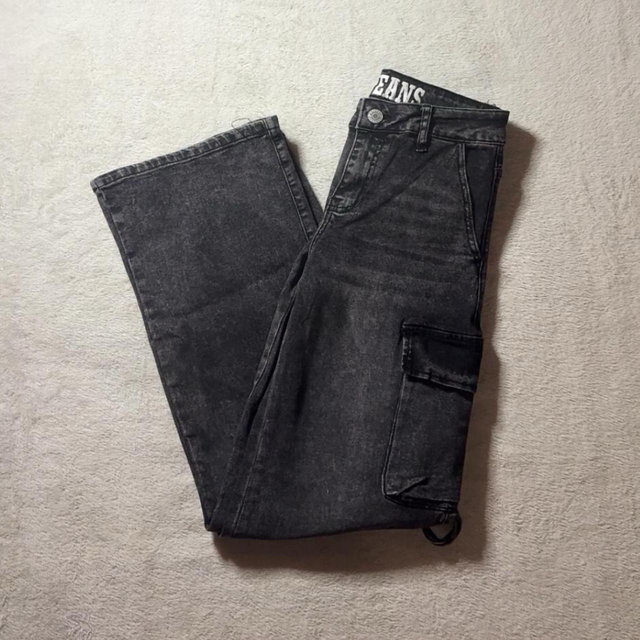 VIP Women’s Cargo Jeans Black With Pockets On Sides Size 3/26 Y2K