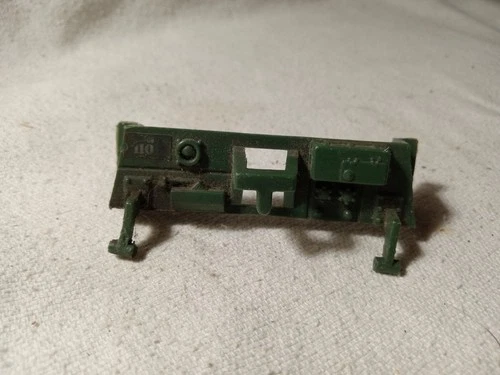 GI Joe Green Rear Tow Hitch to 1983 Wolverine Armored Missile Vehicle (1246)