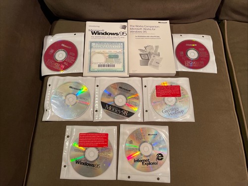 Vintage Microsoft Lot, Windows 95, Manuals, Other Microsoft Discs