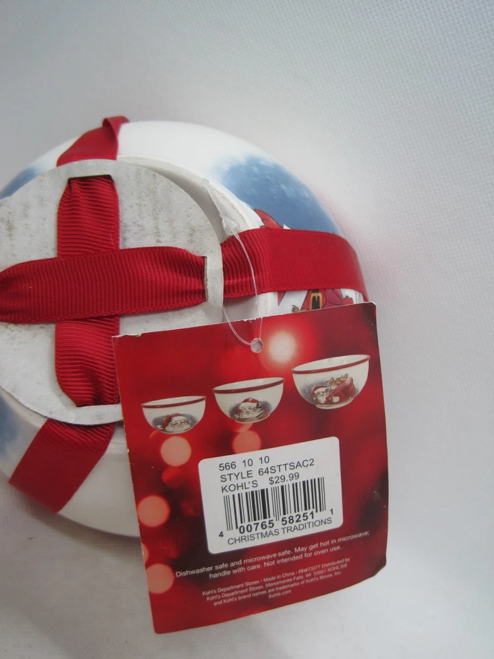 St Nicholas Square Christmas Traditions 3 Piece Hand Painted Nesting Bowls NEW - Image 4 of 4