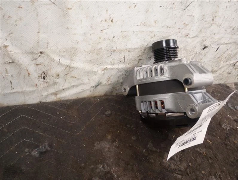 Alternador 220 Amp 12V 68391579AB para 21-23 Jeep Grand Cherokee WL 3.6L 2777897 Foto 3 de 3