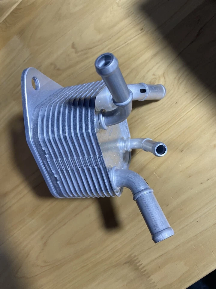 OEM Transmission Oil Cooler 33493‑78020 for 2013–2018 Toyota RAV4 2.0L 6ZR‑FE Foto 2 de 2