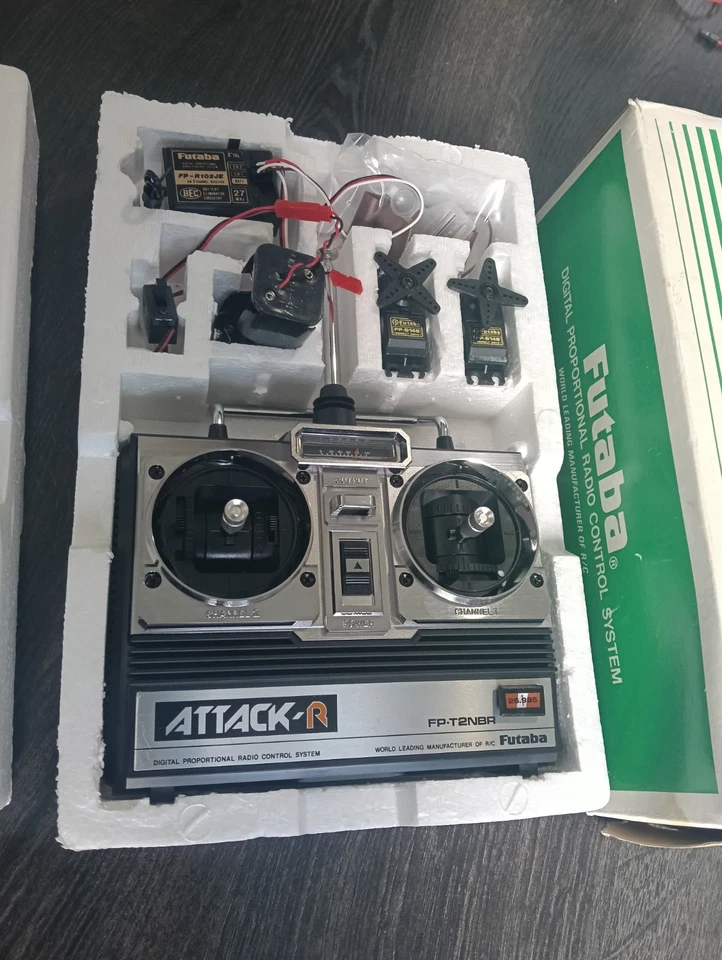 FUTABA ATTACK SPORT R FPT2BR Controller Sender RC FUNK SET SERVO EMPFÄNGER - Bild 4 von 4