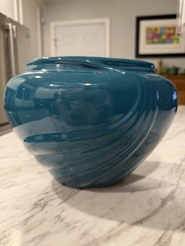 Vintage Haeger Teal Ceramic Vase Art Deco Swirl Design 7 x 10” Gorgeous