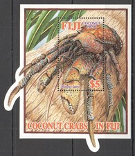 FT463 2004 FIJI COCONUT CRABS IN FIJI MARINE LIFE ! SHAPE BL47 MNH
