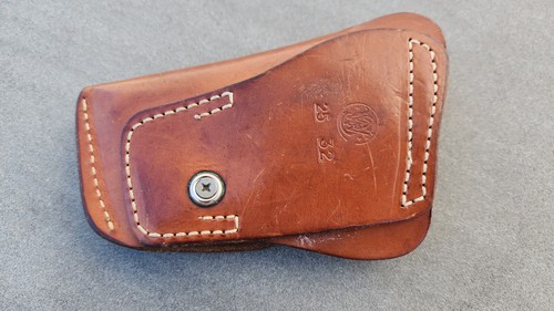 Smith & Wesson Model 25-32 Spring Clip Leather Holster for 2-2.5" 10/12/15/19 - Picture 23 of 24