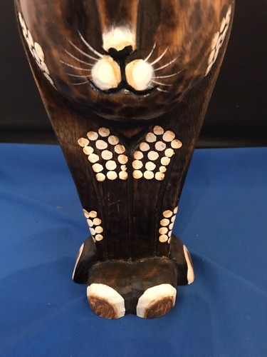 Vintage Hand Carved Wooden Cat Sculpture (39 cm tall) - Picture 3 of 22
