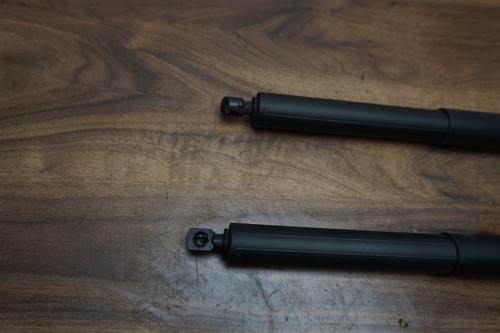 ALFA ROMEO STELVIO 4Q PAIR REAR TAILGATE BOOT LID ELECTRIC STRUTS  2017-2021 - Picture 9 of 14