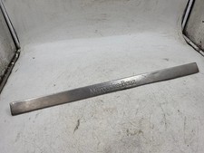 MERCEDES-BENZ M W163 Schwellerzierleiste vorne rechts 2.70 Diesel 36430281 MERCEDES-BENZ M W163 Schwellerzierleiste vorne rechts 2.70 Diesel 36430281