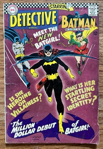 U25862 Vintage Batman with Robin the Boy Wonder Batgirl 1967 DC Comic Bo G2U