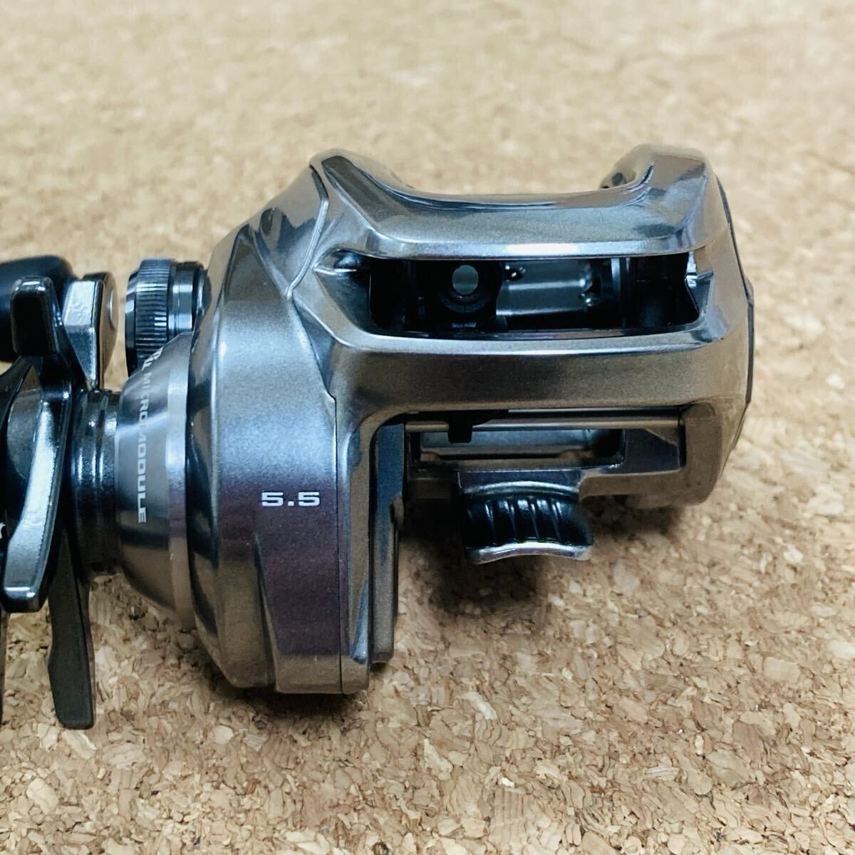Shimano 18 Bantam MGL PG Right Baitcasting Reel | eBay