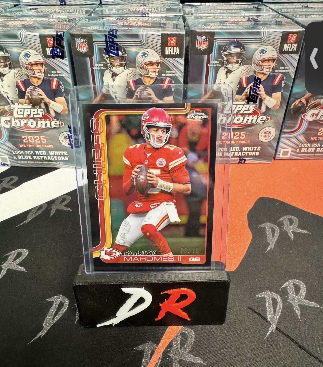 Patrick Mahomes 2025 Topps Chrome NFL Black Refractor /10 SSP Chiefs