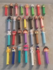 gros lot 29 pez personnages divers 
