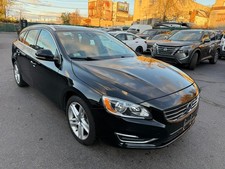 2015 Volvo V60 PREMIER