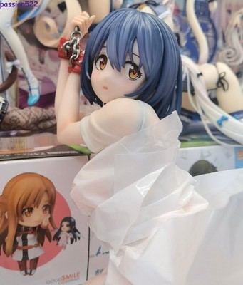 Love me Figure Statue Ornament Blue Hair Premium Series Spot Toy Birthday Gift