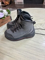 Simms Freestone Wading Boots Felt Sole Mens US 8 Gray Gunmet Fly Fishing