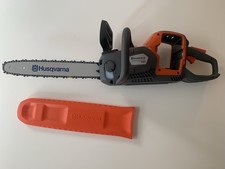 Husqvarna 240i Cordless Chainsaw 16" Kit including Battery & Charger FREE P&P