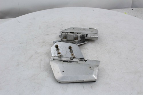 Passenger Footpegs Bracket Set Honda GL1500 Gold Wing 88-00 OEM - Picture 6 of 8