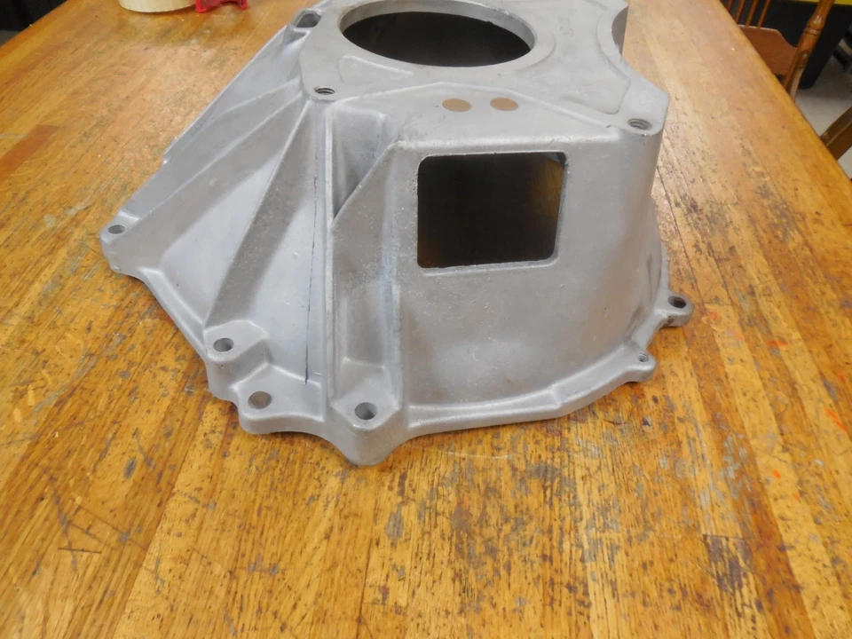 Ford 289 Mustang 1965 66 67 1968 carcasa de campana de 3 y 4 velocidades para volante de inercia de 157 dientes Foto 3 de 4