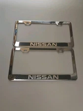 2X -Nissan- Wordmark Black Carbon Fiber License Frame 