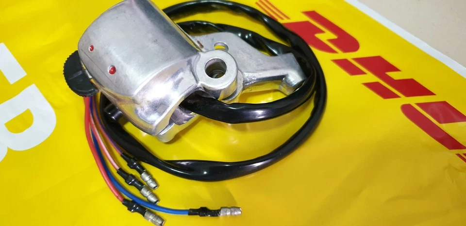 MANIJA INTERRUPTOR LH Kawasaki A1 A7 GA1 GA2 G3SS G7 C2SS MT1 W1 W2 Foto 4 de 4