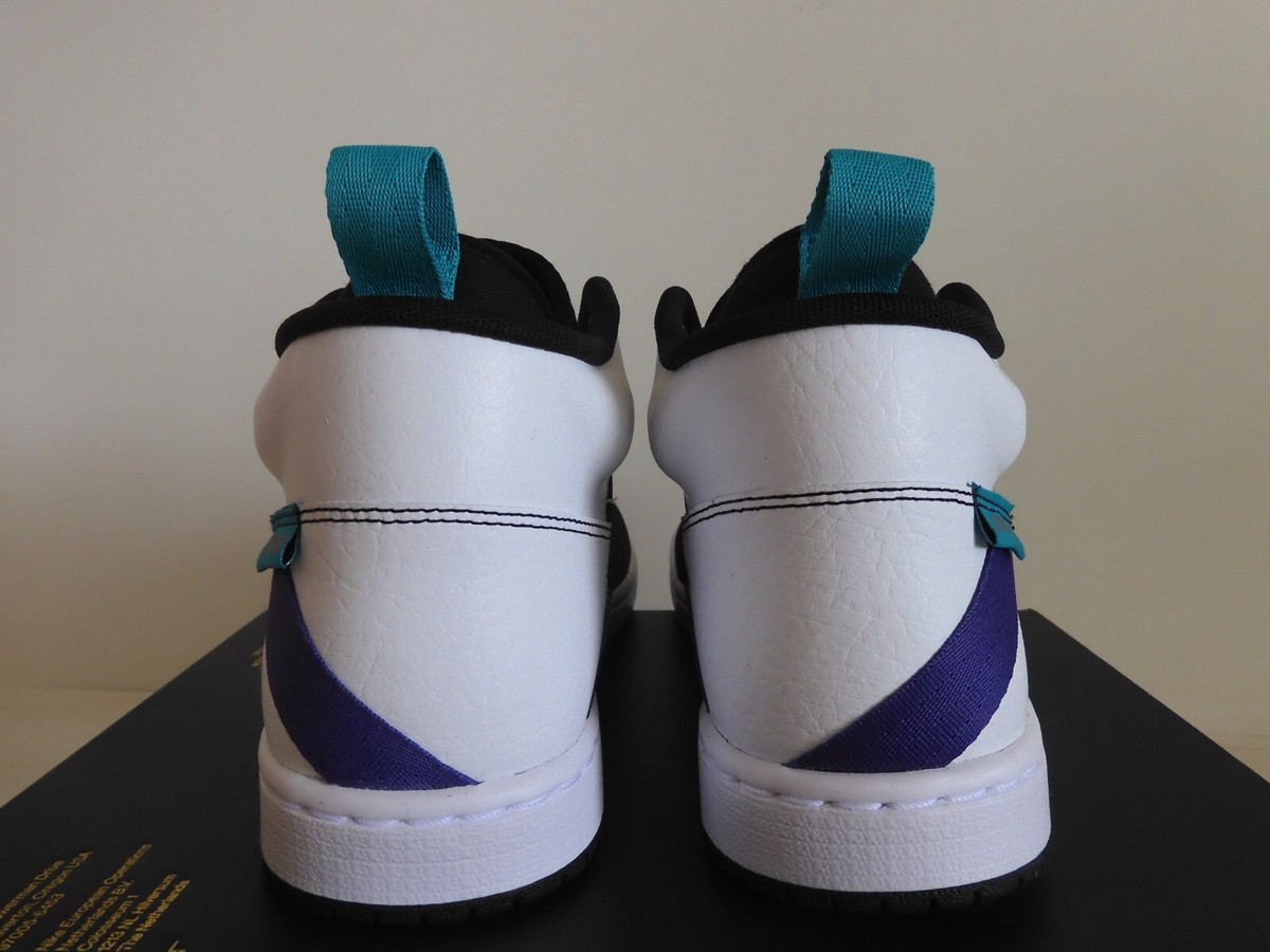 NIKE AIR JORDAN FADEAWAY BLACK-TURBO GREEN-WHITE SZ 7.5