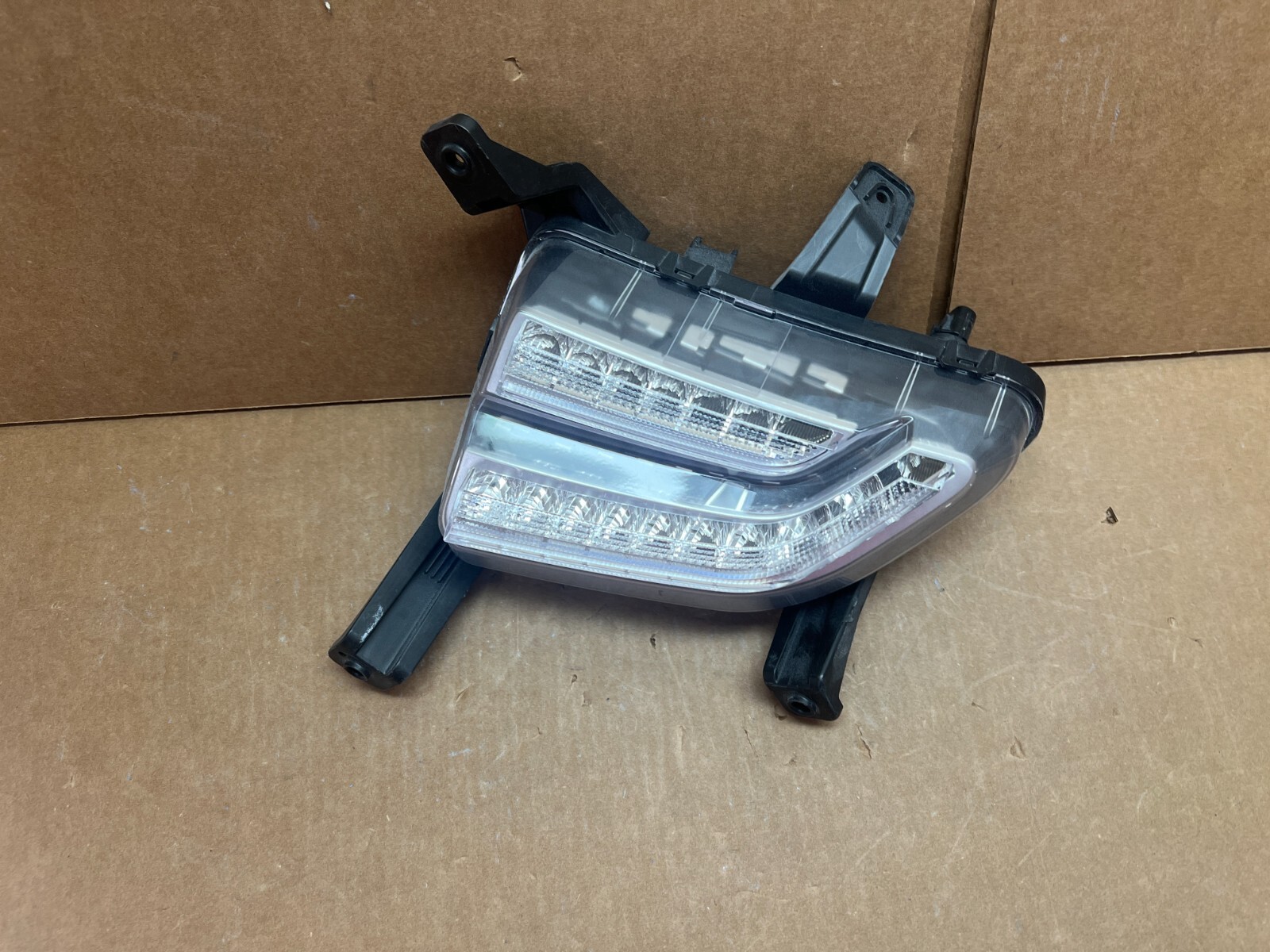 OEM 2020 2021 2022 HYUNDAI IONIQ LED FOG / DRL LIGHT LEFT SIDE LH NICE