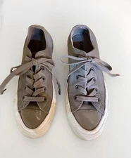 Converse Unisex Chuck Taylor Sneakers M3.5/W5.5 Gray Leather White Soles EUC