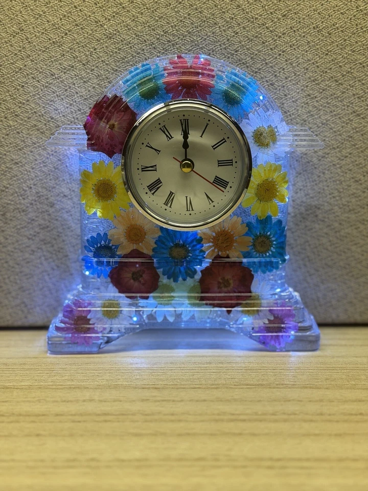 Handmade Resin Clock Real Pressed Flowers Table Clock - Image 2 of 4
