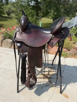 16” Circle Y Ridgeline Saddle - Image 1 of 4