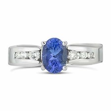 Le Vian 14K White Gold Oval Tanzanite & 1/5 cts Diamond Ring - Size 7