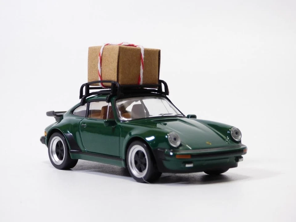 PORSCHE 911 - 930 TURBO vert & galerie & cadeau Noël 1/43 - Photo 2/4